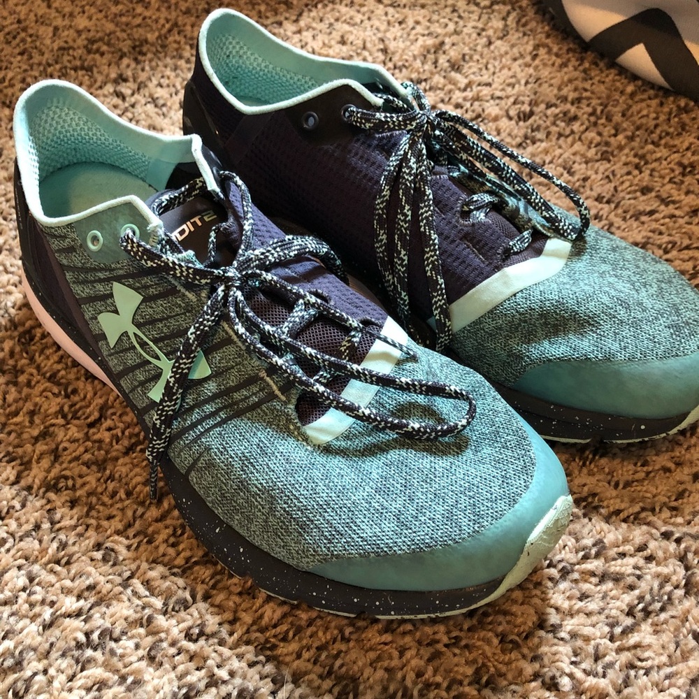 Under Armor Tennis Shoes
